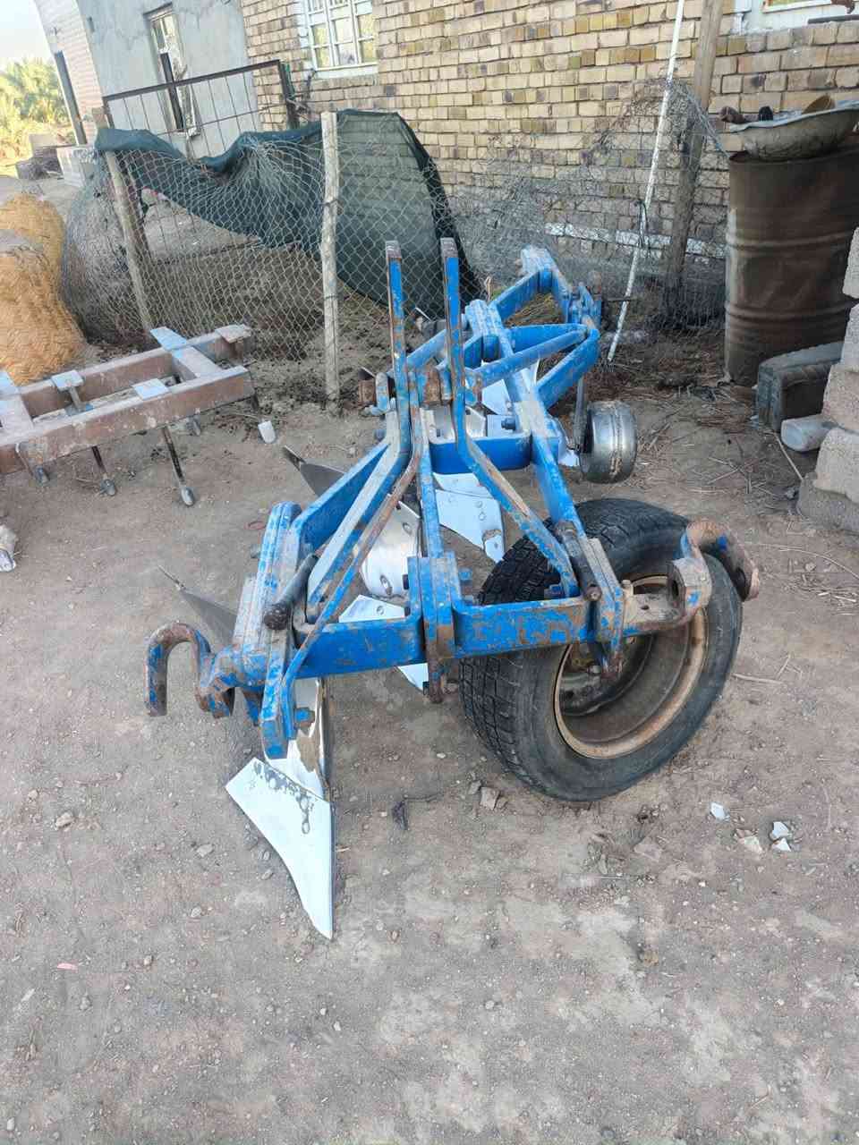 فدان رباعي حجم ١٠ 
موديل ٢٠١٥
مكانه في الشطرة
رقم صاحبه ‏‪***********‬‏
