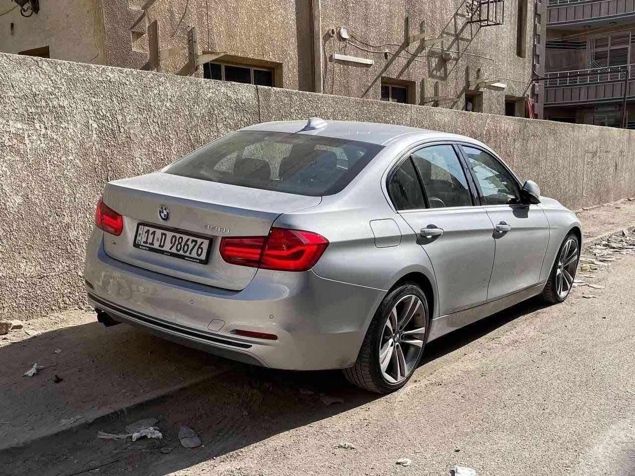 للبيع/BMW/ 330/ 2018
المحرك (B48) 2.0 T
وارد امريكي بدون حادث 
الحاله / تقرير وبشرط قطرة ماء مابيها تجي تفحص وين ميعجبك 
السيارة بحاله ممتازة (صفر مسج )
المواصفات 
فتحة سقف 
شاشة + مقاعد جلد كهرباء  ميموري وخزن والكشن 3 قطع / صندوق كهرباء 
تدفئة كشنات + تدفئة الاستيرن 
داتا شووو 
السيارة بحاله ممتازة وماشيه 81000
السعر / 180/ تم تنزيل السعر  
الاتصال / *********** 
*********** / علي
