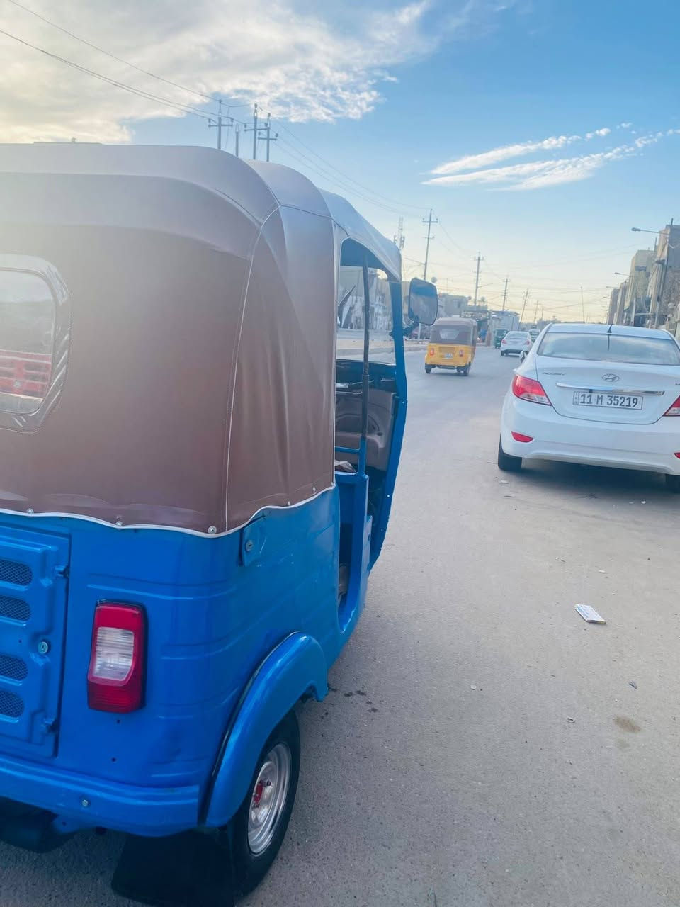 سلام عليكم تكتك للبيع موديل 20 أوراق المصطفى اصلية مكفولة كير واكسن كهربائيات كلها شغالة وجديدة مكلف بل نشر عنوان مدينة صدر هذا رقم صاحبهة ***********
