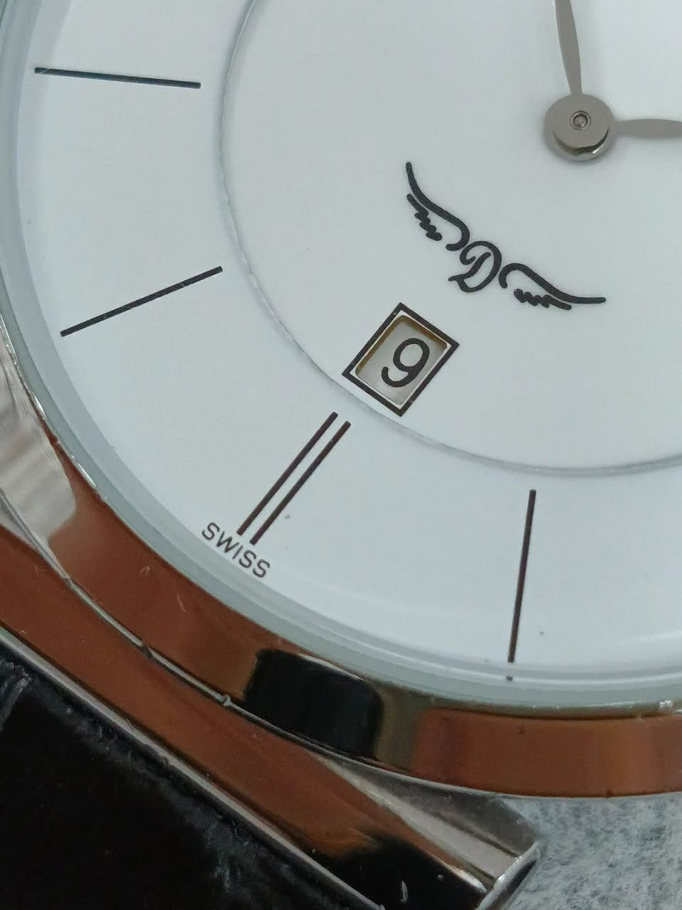 دايموند دايستار … Diamond Dystar
الحركه : كوارتز  quartz ( بطاريه ) 
الصناعه : سويسرى Swiss
المواصفات : 
نظافه ممتازه كالجديد
ستانلس ستيل 316 L
سير جلد اصلي بقري 
الحجم : الساعه قشطه Slim 
جام زفير ضد الخدوش 
القطر : 43 m 

السعر : 135 الف توصيل مجاني 
التواصل : خاص ( ماسنجر ) 
او …. اتصال مع واتساب ***********

#البصراوي
#للساعات
#اختيار
#المتميزين
