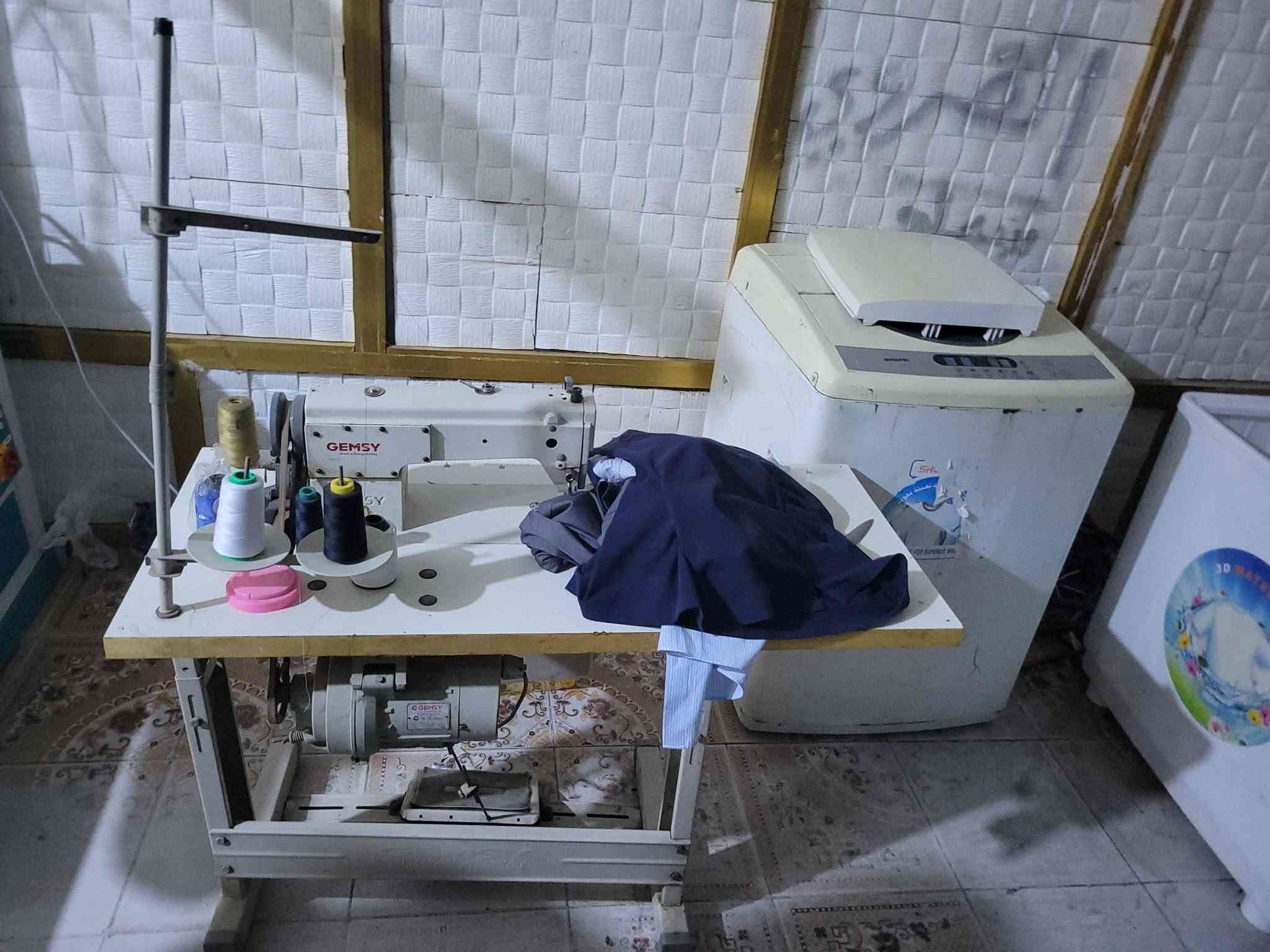 السلام عليكم مكوى للبيع كامل وشغال سبب البيع عدم التفرغ محل كامل مكمل كلشي بيه الاستفسار الاتصال ***********العنوان العمارة ميسان حي المعلمين القديم شارع المصلحه
