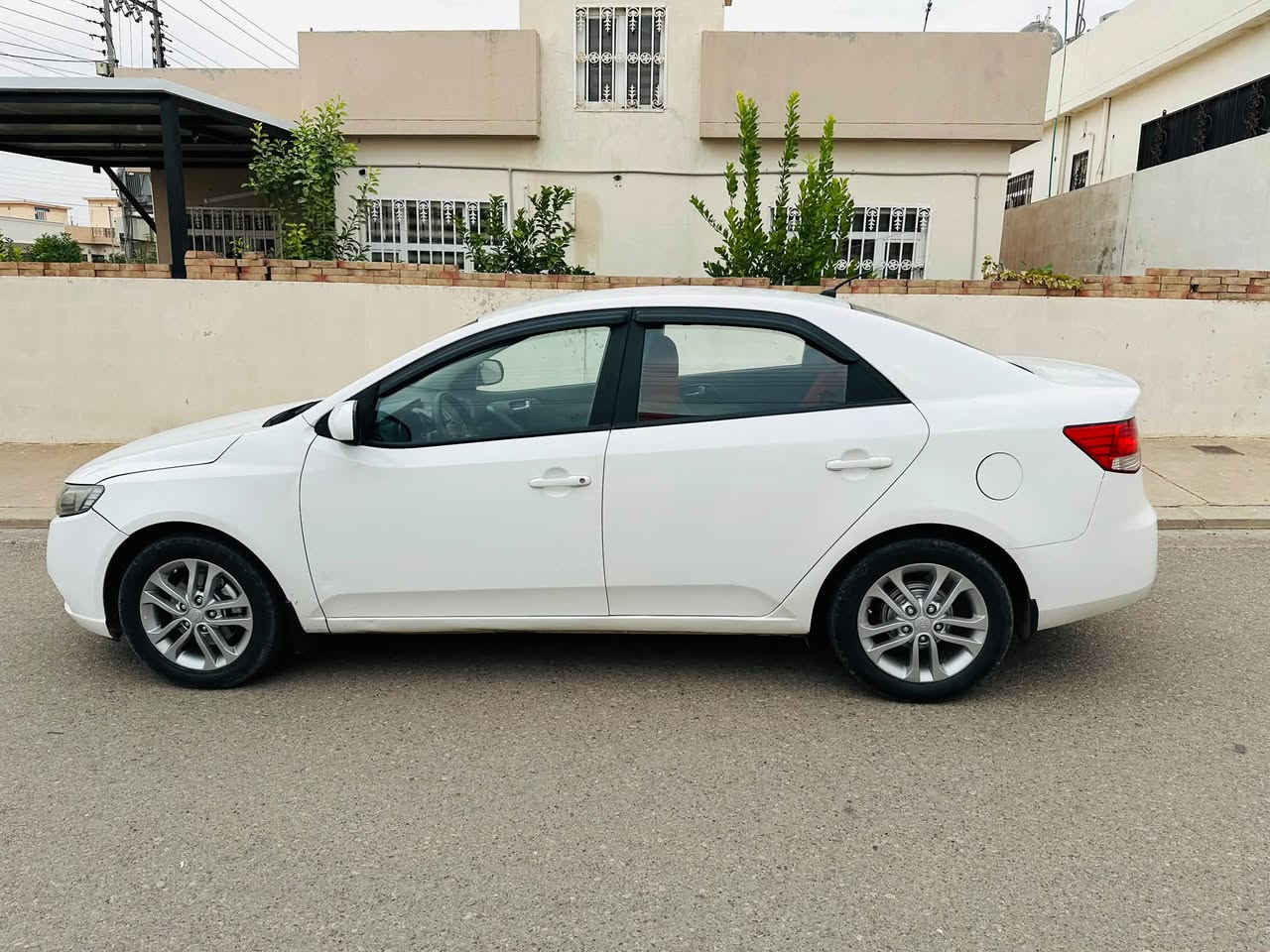 سيراتو • ٢٠١١ • محرك و كير بشرط