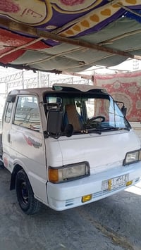 كيه بنكو البيع موديل 94 سياره رقم شاصي مو شعار سياره كفاله من عده لمكي...