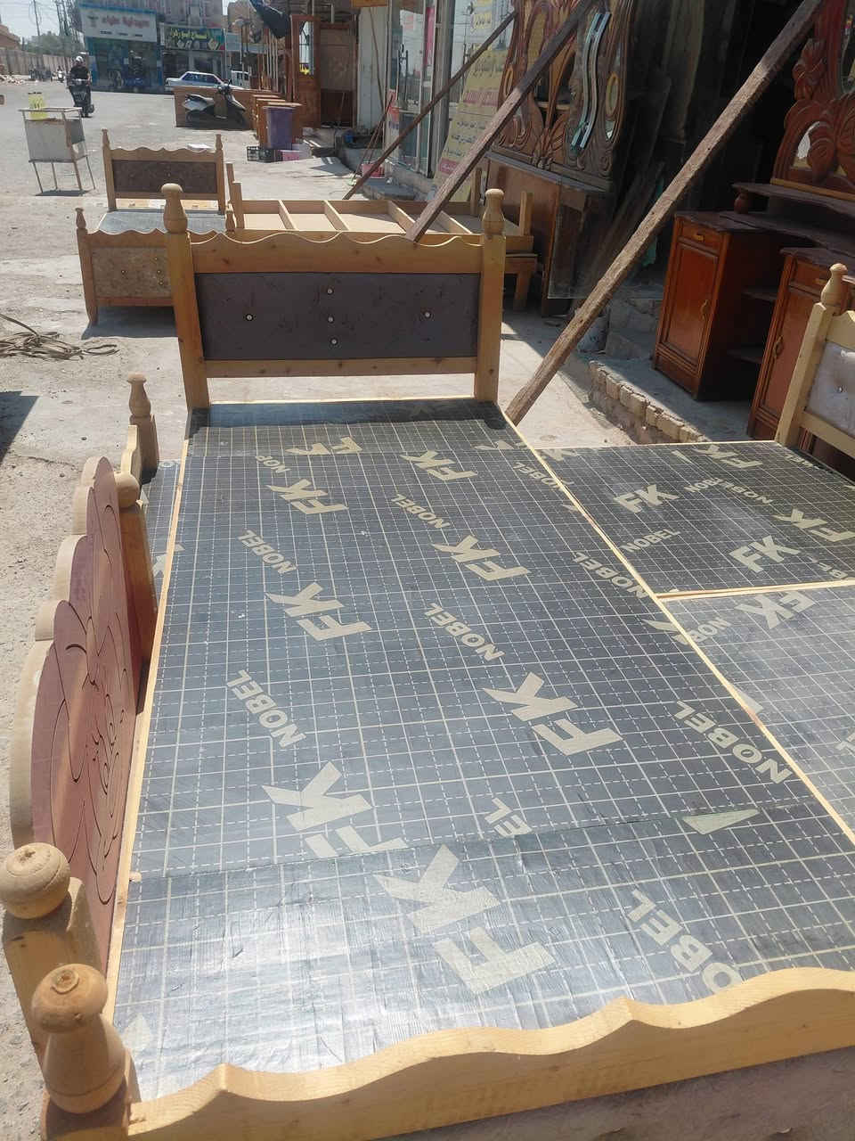 جرابي ام النفر جديد البيع دوشمه وبدون دوشمه سعر ٤٥ كوت حي الجهاد شارع النجارين نجارة ومعرض الحجامي الاتصال او مراسلة الصفحه ***********
