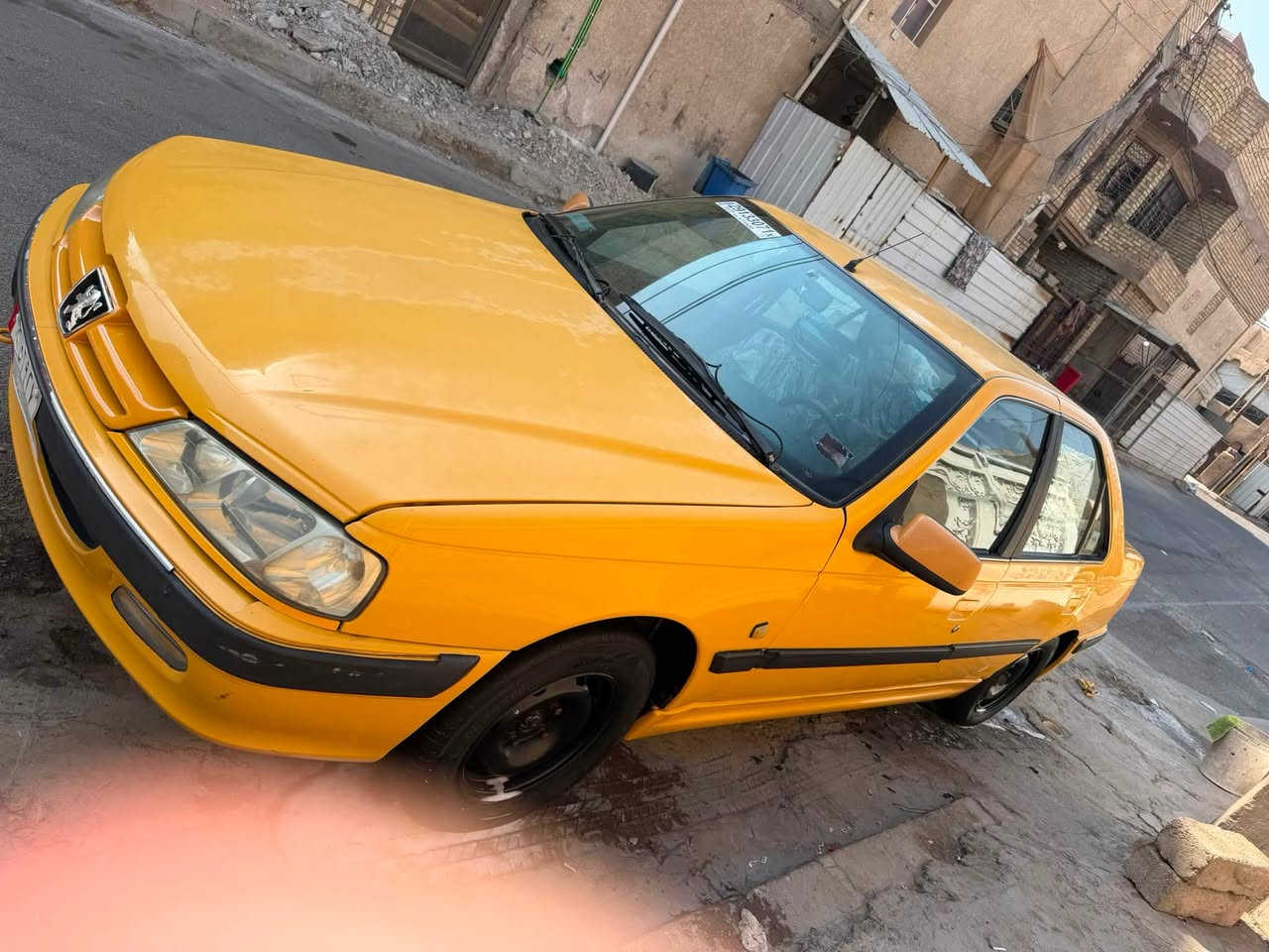 للبيع 2015 كفاله من اصبغ بيها بارد على كد شبر باب الصدر فقط تبريد ثلج السعر 42 وبيها مجال حك جيه مكاني بغداد تقاطع درويش ***********
