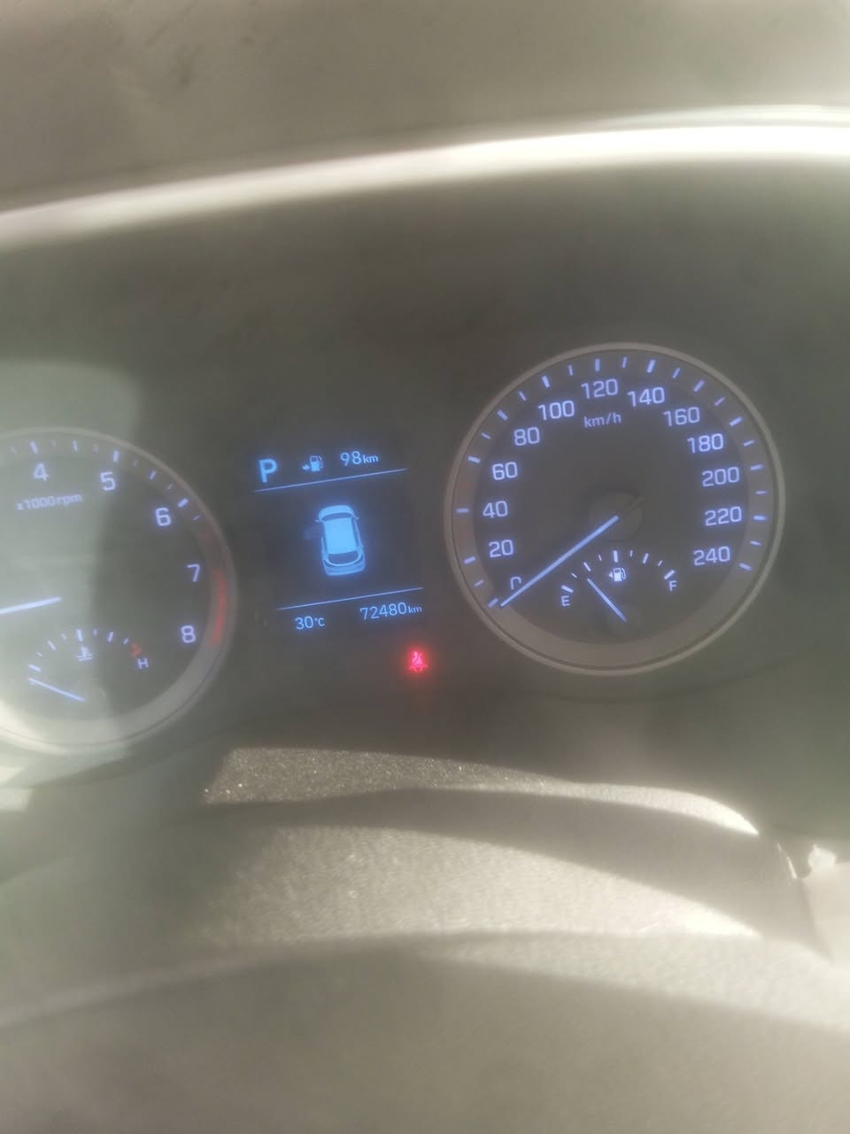 البيع توسان موديل 19سياره جديده ماشيه 72 الف سعره 190 ***********
