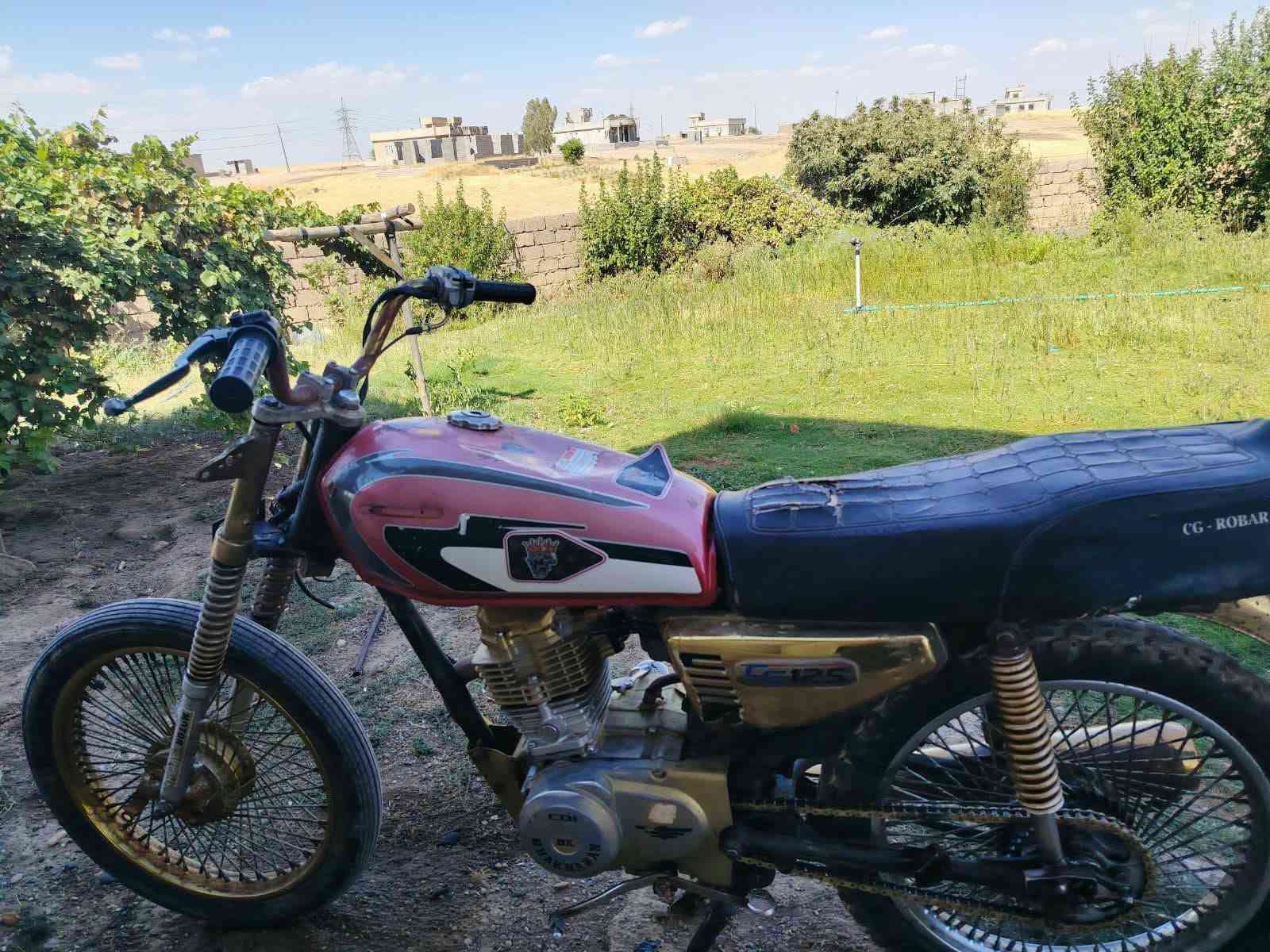 سلام عليكم البيع موطور موديل 17محرك دمعه السعر 200وبي مجال ***********
