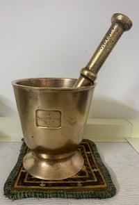 هاون انتيكا ثقيل كلش نظيف بغداد الكرخ ٠٧٧٣٠٣٦١٩٣٦