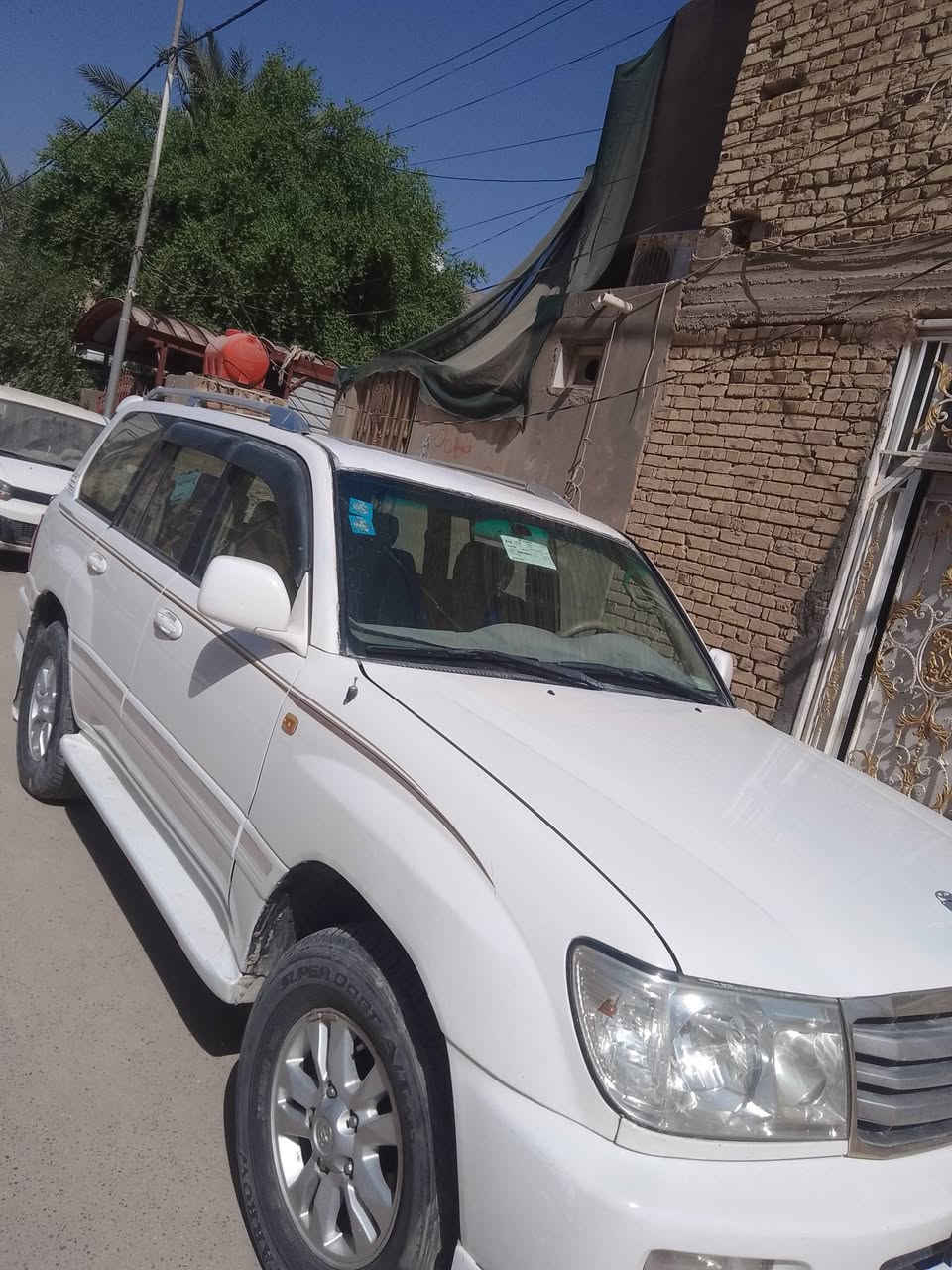 موديل 2003محدثه 7رقم بغداد مكينه كير  تبريد 3قطع فتحه بالسقف تخم تاير مكان السياره ديوانيه السعر 125للتواصل ***********. ***********

