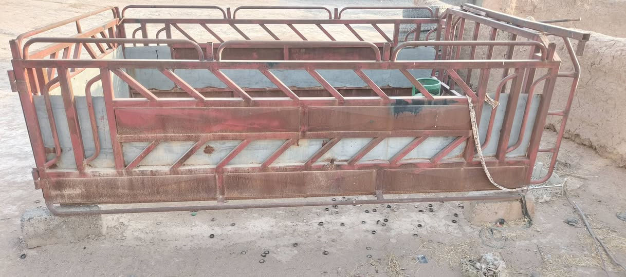 سلام عليكم محجل كيا 2700لبيع سعر والستفسار اتصل على هاذا الرقم *********** بيه وتساب
