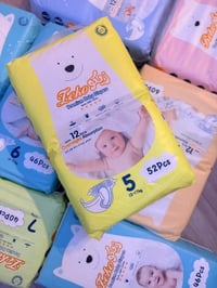 🧸💛 حفاضات زيكو Zeko… راحة طفلك تهمنا! 👶🏻✨  كل أم تحب تشوف طفلها مرتاح،...