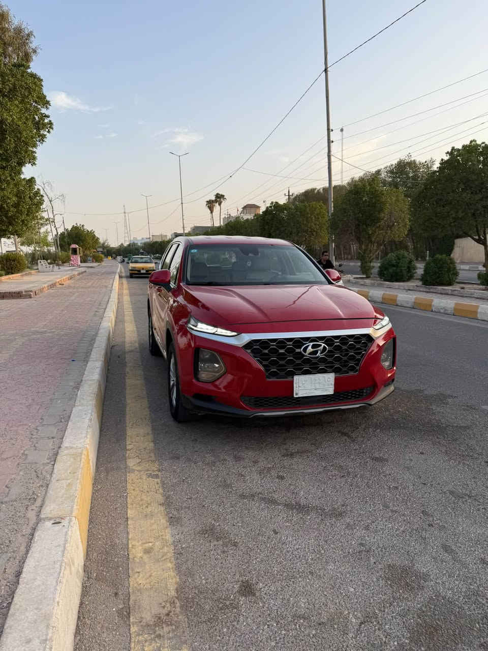 السلام عليكم
سنتافي امريكي 2020

 السعر150 ورقة وبيهه مجال
الرقم:*********** واتساب 
مكان:ميسان  /العماره 
 المواصفات:
ماشيه 50 الف حقيقي 
مكينه 2400 
جام كهرباء 
مري كهرباء 
كامرة خلفية
شاشة كبيرة
تحكم مقود
كروس سرعه
انرويد اوتو وابل كاربلي
مانع منحدرات
تشغيل واطفاء ذاتي
هاندريك دكمة
توقف ذاتي 
رادارات جانبية
قطعتين تبريد
