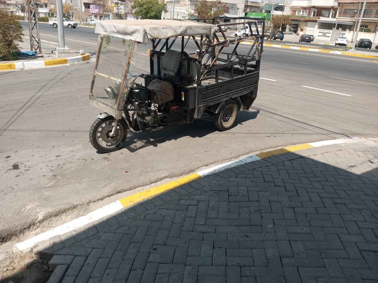 ستوته للبيع كهربائيات ظفيره باتري كلها شغال شرط ركبه ***********. السعر 750
