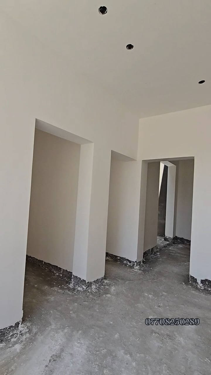 السلام عليكم كادر بورك جدران وسقف جص فني شرط نضافه العمل وتسليم بل موعد متفرغ حاليا ***********

نص مكتوب في الصور:
- ***********