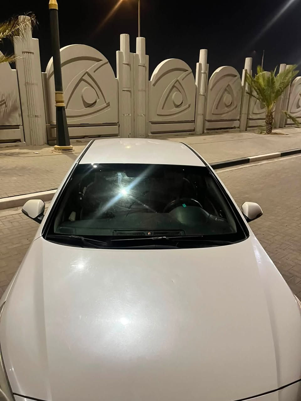 سوناتا 15 خليجي
محرك 2400  دوش ( مرغوب ) 
قطعتين تبريد و تدفئه  خلفي
كامره خلفيه 
سياره بيها ملاحظات مثل ما موجود بالصور 
رقم بصره ب اسمي تحويل ثاني يوم
ب 155 ورقه وبيها مجال للجيه 
  نقد ابيع مو اقساط
مكاني بصره - قبله 
رقم *********** 
مو شراي لا تكسر بحلال العالم
