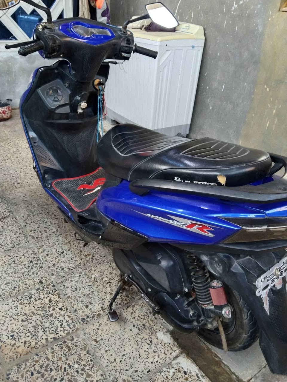 سلام عليكم دراجه سكنس شمعه دراجه مكفولة كفالة مابيه شي مكاني مسيب رقم ***********
