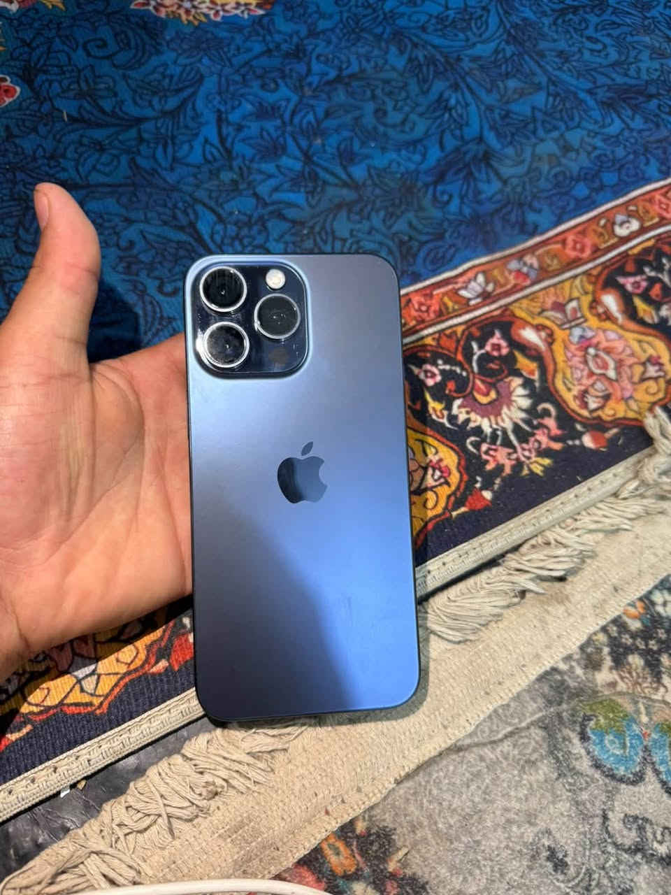 ١٥برو ماكس ذ ٢٥٦ بطاريه ٩٤ مكاني بغداد سعر ١١٠٠ وبي مجال بسيط.***********

نص مكتوب في الصور:
- ٣:٣١
- حول
- الاسم
- < iPhone
- إصدار iOS
- < 26.6.1
- اسم الطراز
- iPhone 15 Pro Max
- رقم الطراز
- MU7A3ZD/A
- الرقم التسلسلي
- X356Y16W1Q
- انتهت صلاحية التغطية
- <
- الأغاني
- .
- الفيديوهات
- ٧٤
- الصور
- ٥٦
- التطبيقات
- ۲۰
- السعة
- ٢٥٦ غ.ب.
- متوفرة
- ١٩٨,٢٨ غ.ب.
- عنوان Wi-Fi
- C4:C1:7D:9F:EA:11