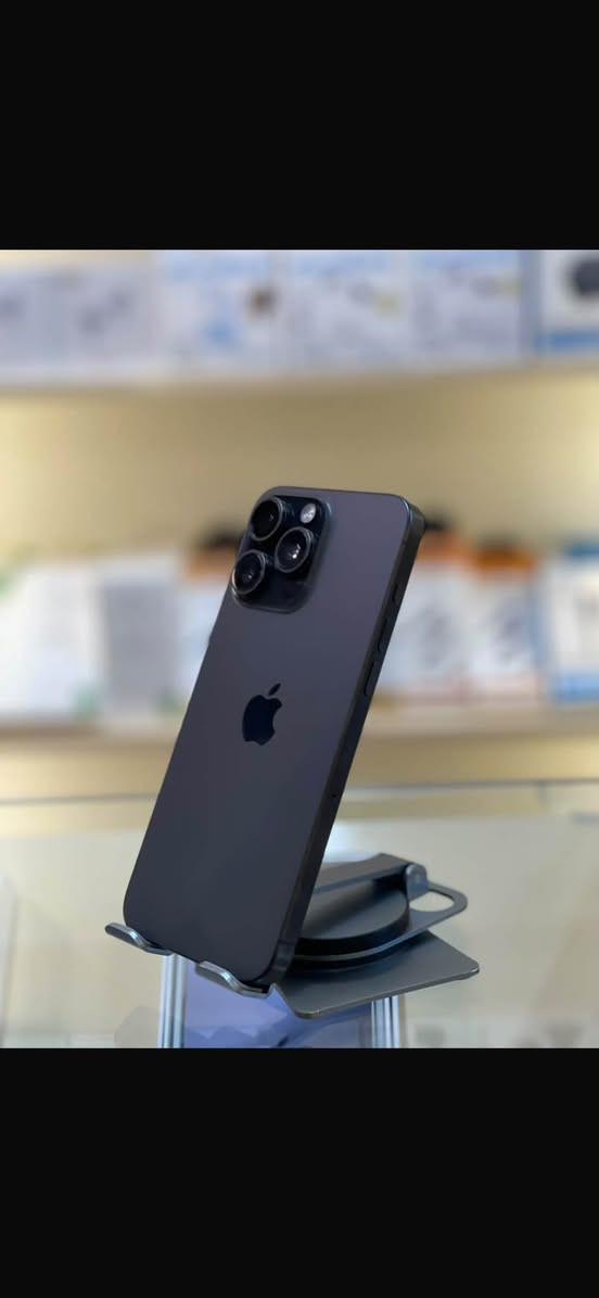 ايفون ١٥ برو ماكس • ٢٥٦ • بطارية ٩٥