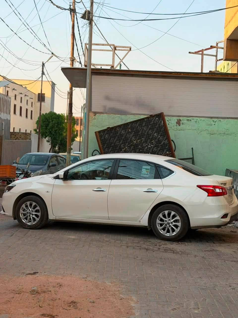نيسان سنترا 2024 
خليجي كفاله من الصبغ
سياره ضربت بالدعاميه  وطك الايرباك  سونار موضح 
وبيه بارد قليل بدون اي صبغ 
ماشيه 61الف كيلو
السعر 110 وبي مجال 
ارقام راعيها 
اتصال ***********
واتساب ***********
