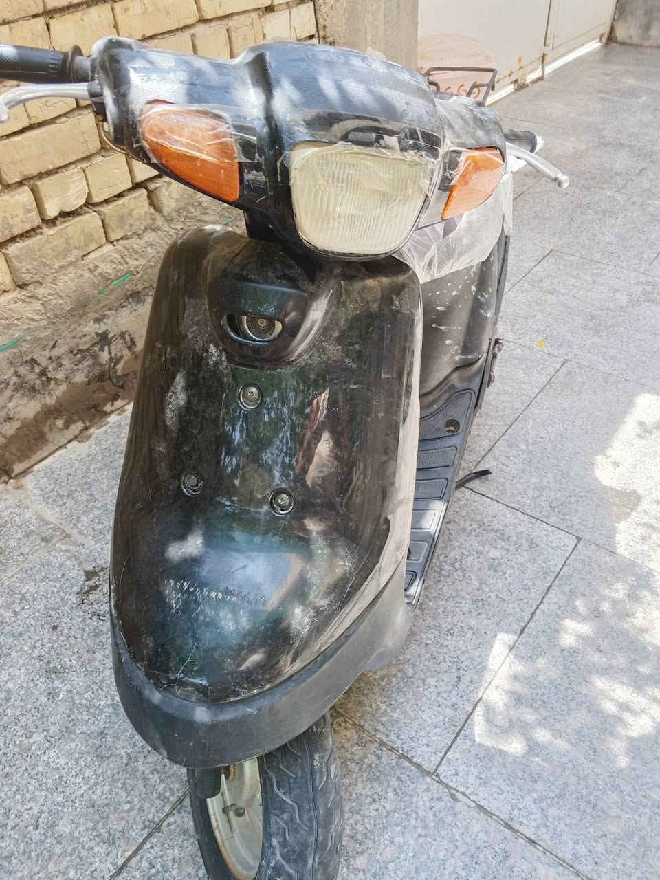 دراجه بطه عاطلة للبيع كوم حديد الشاصي مكفول السعر ٧٥ وبيهه مجال قليل كربلاء حي الفارس ***********
