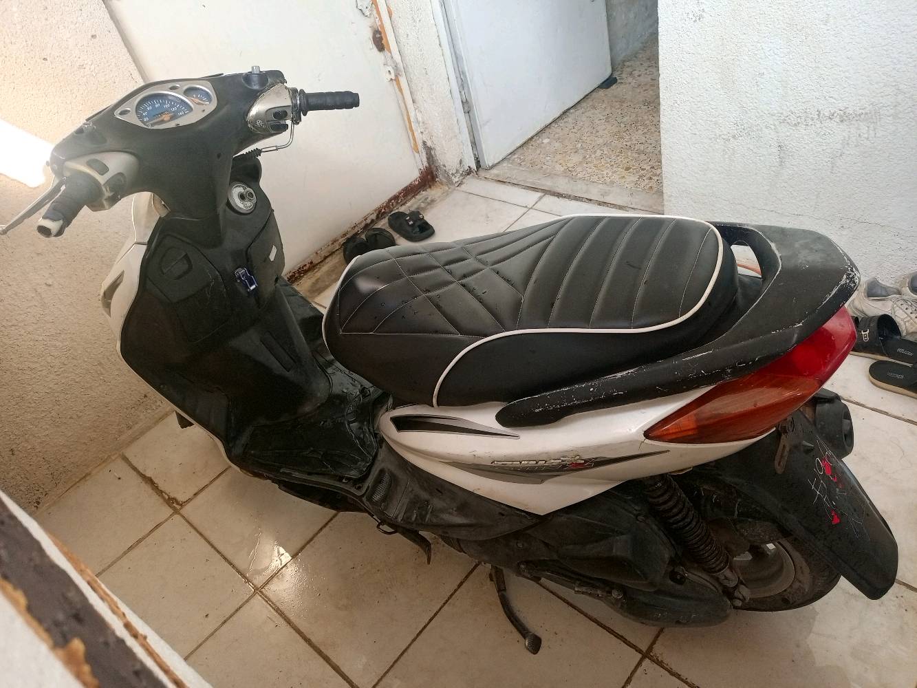 للبيع دراجة سكنس نثية أو للمراوس بدراجة ايراني 

📍 الموقع: سبع البور - مجمع المختار

الدراجة نظيفة وتشتغل تمام، جاهزة للاستخدام.
🔹 النوع: سكنس نثية
🔹 السعر:400 الف قابل للتفاوض بالمعقول
🔹 الكفرات بيها شوية تعب وتحتاج تبديل قريب، والباقي حسب الفحص.

للتواصل: ***********

البيع للجادين فقط واللي يريد يفحصها أهلاً وسهلاً 🌹