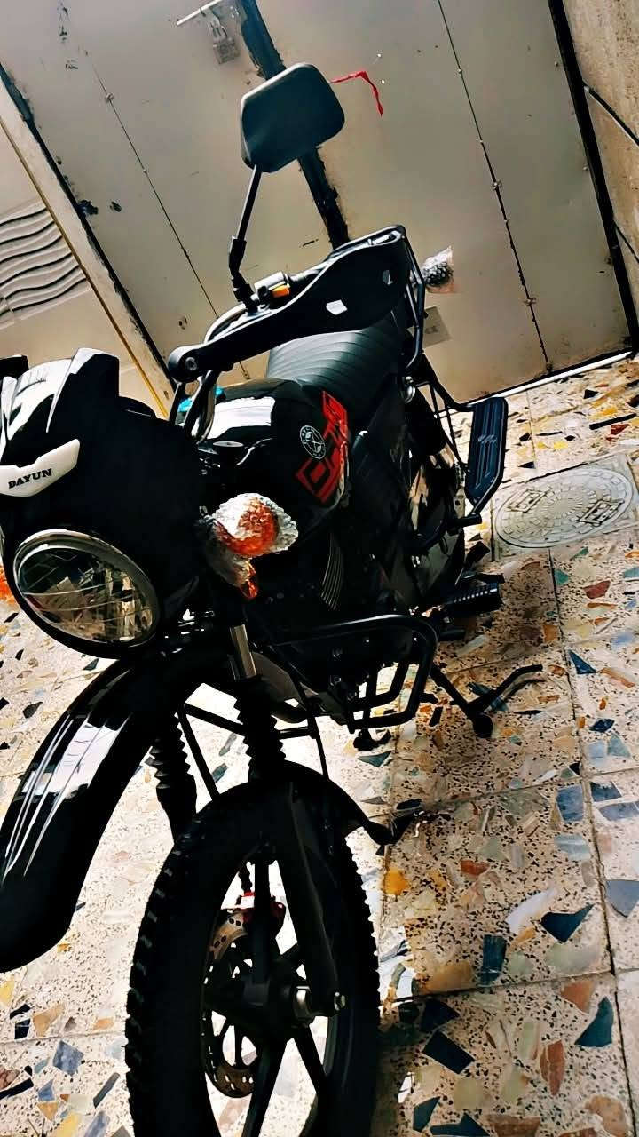 دراج دايوان زيرو رقم بغداد صاله خمس تيام من نازله من معرض البيع سبب البيع ضروف عاليه 3500وبيه مجال/***********
