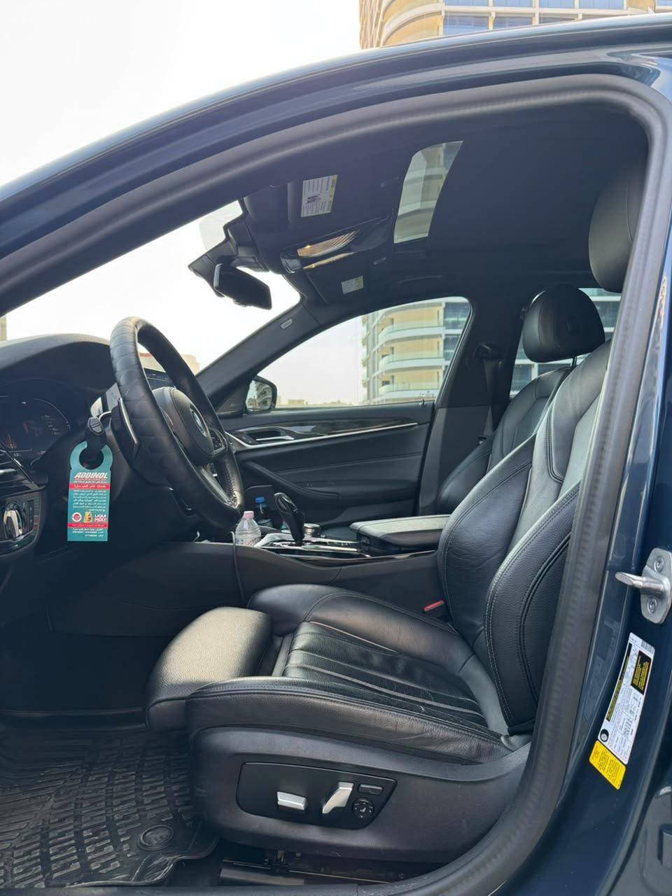 مرسيدس بنز E350 موديل 2023

وارد
ماشية 67 ألف كم
الحادث جاملغ وقبغ جنطة
المكينة والكير والكهربائيات مكفولة، شرط الواير
رقم بغداد شبه مميز
صفر مسجل

المواصفات:
محرك 2.0 تيربو
جير أوتوماتيك
تحكم ستيرن جهتين لمس بالكامل
ستيرن كهربائي
تدفئة ستيرن
تدفئة كراسي
كراسي جلد أسود
ذاكرة كراسي 3 وضعيات
فتحة سقف
شاشة كبيرة متصلة
شاحن لاسلكي
مخارج Type-C
إضاءة LED ديناميكية تفاعلية
ويلات قياس 20
رادار
5 وضعيات قيادة: إيكونو، كومفورت، سبورت، سبورت بلاس، إندفجول
تكييف قطعتين مع تحكم منفصل للمقاعد الأمامية
مرايا شفط
نظام مراقبة النقطة العمياء
نظام صوتي برو ماستر
فرملة أوتوماتيكية
كاميرات 360 درجة
حساسات 360 درجة
شفتات خلف الستيرن
خاصية Auto Stop
خاصية HOLD للبريك
ماوس تحكم
إضاءة داخلية
صندوق كهربائي
هاند بريك إلكتروني
بصمة دخول وتشغيل

المكان: بغداد، المنصور، مجمع بوابة العراق

السعر 🟩علق ستصل لك رسالة تتضمن السعر 

***********
