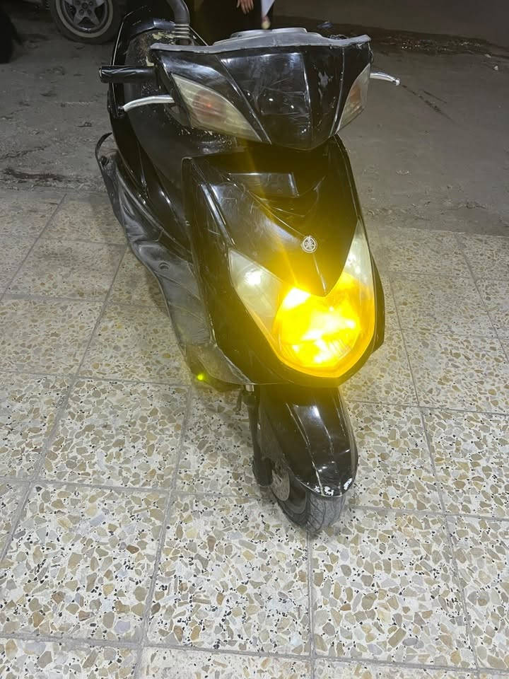 سلام عليكم سكنس فحل نوزل مجفته مره وحده دراجه نكره سلف كهربايات كولها شغلاه قفلها 400 واتساب***********
