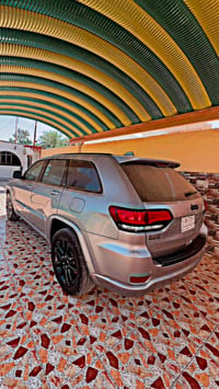 جراند شيروكي • ٢٠١٨ • الرمادي