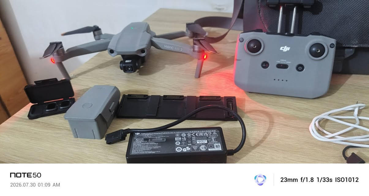 DJI MAVC Air 2
مستخدم نضيف جدا بيه فطر زغير كلش ما يأثر عليه ابد 
كمبو ( 2بطاريات / فلاتر تصوير عدد٣  واحد 256 DN واحد 26DN والثالثة  فلتر أساسي /شاحنه لاصليه / كيبلات توصيل إيفون واندرويد / جنطه) 
السعر  800 مكاني بابل 
***********
