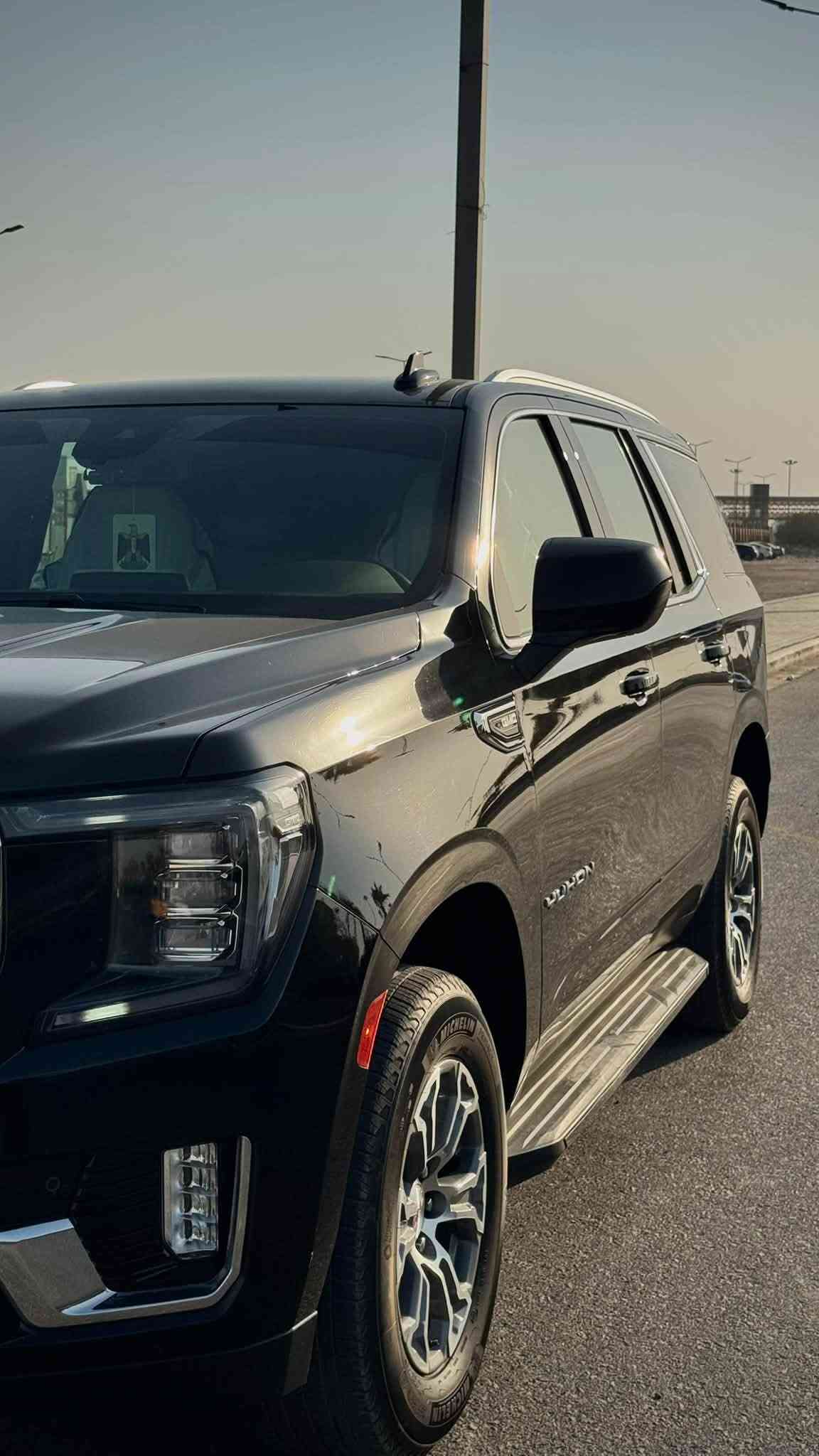 السلام عليكم
يوكن 2024 SLE  خليجية مغلفة نانو PPF❗️
ماشية ٤٢ الف كيلومتر جديدة السيارة✅
كفالة عامة عدا pdr صغير بالجاملغ الامامي مال راكب✅
بأسمي السنوية رقم بصرة ومكان السيارة بصرة📍
السعر 490 ورقة وبيها مجال الشراي يجي يشوفها ويتدلل
للتواصل ***********
