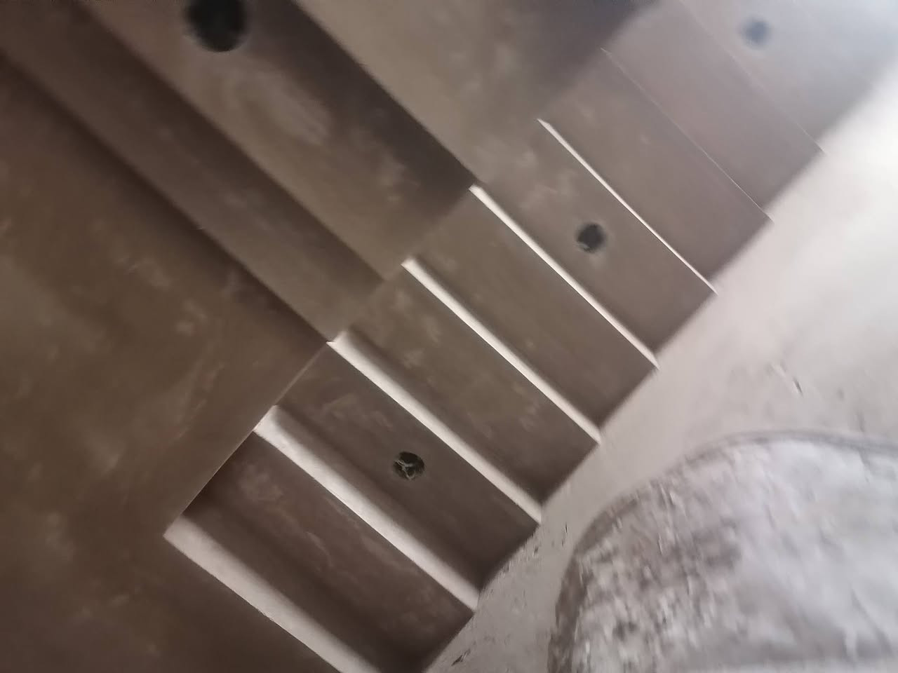 جص • بورك • متفرغ حالياً