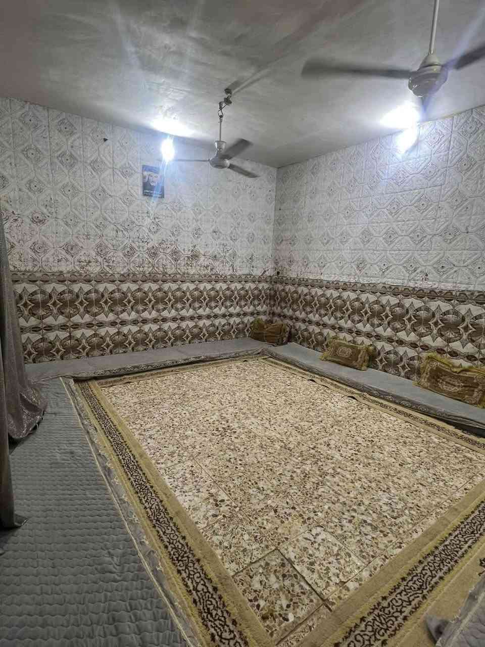 حي الانصار • ٧٦م • ركن خلف المدارس