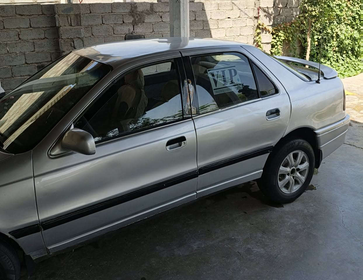 الانتره دمعه موديل 94سياره جاهزه ونضيفه وتحويل ثاني يوم سنويه لل28
عليه تخم تاير جديد ودعاميه خلفيه رياضي رغم الانبار مشروع وطني المكان بغداد صدر اليوسفيه  السعر 20 
 ***********
