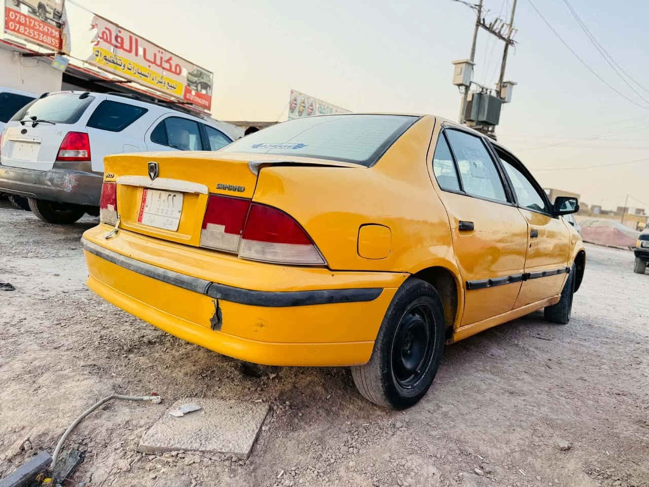 السلام عليكم سمند للبيع رقم مثنئ سنويه نافذه بل 20020 مكينه وكير جاهزات السعر 13 وبيها مجال  بدون تحويل اتعهد سرقه وعشائر العنوان بابل للاتصال ***********
