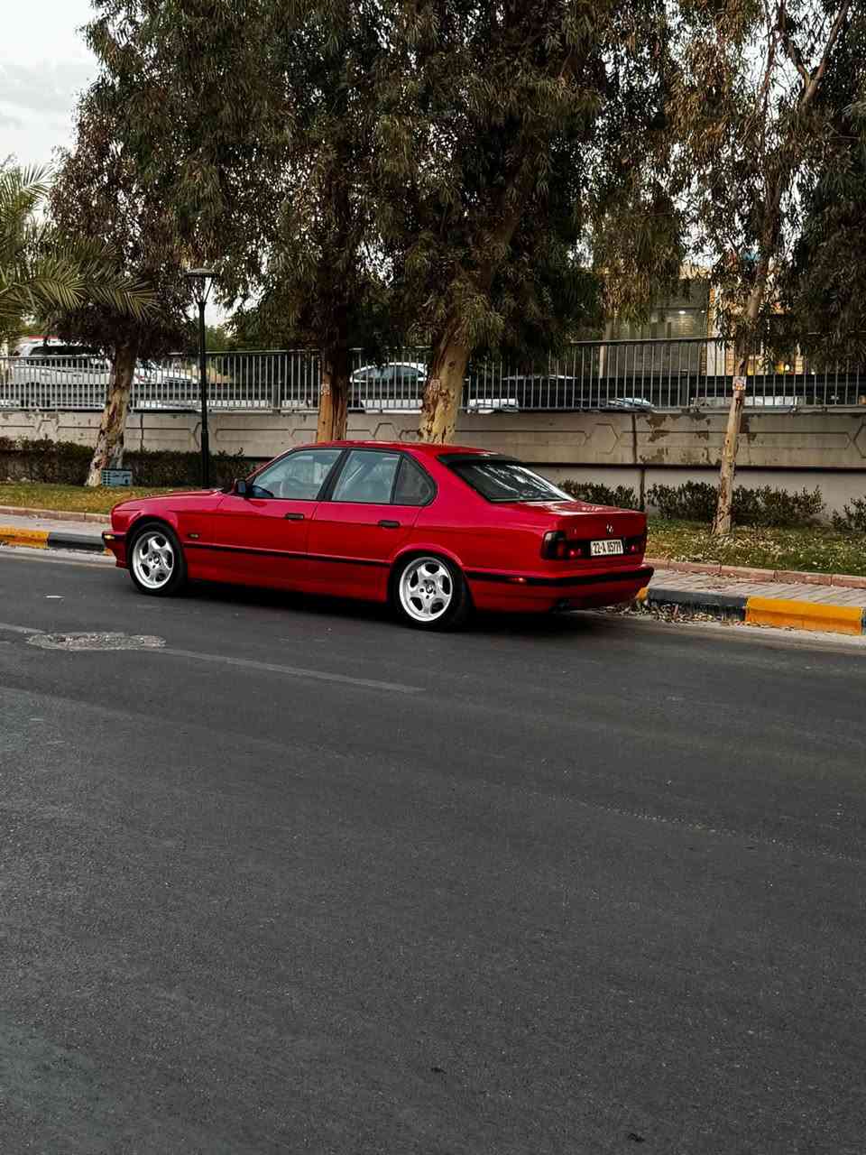 السلام عليكم
BMW 5251
موديل ١٩٩١ داخل جلد اسود الغرفة حلوة دعامية M
دركة M
تخم تاير وويل جديد M
صدر امامي خلفي جديد
مكينة كير كهربائيات كفالة
السيارة عليهه صبغة جديدة للجماليه فقط اكفل لغود وشواصي وحوض السبير يعني مابيهه ضربة
والسيارة 525 اصل بليتة وشاصي عليهه ادامة كامله منضومة بانزين
تبريدهه شغال

رقمهه اربيل باسمي شخصيا اذا لكيتهه ابسم واحد ثاني لتاخذهه وابيع شرط التحويل شوكت متريد احولك
عنواني بغداد القادسية مجمع الوزراء
رقمي التلفون (***********) اسمي سيف
ممتواجد علنت اتصل وبيك خير وتدد❤️
