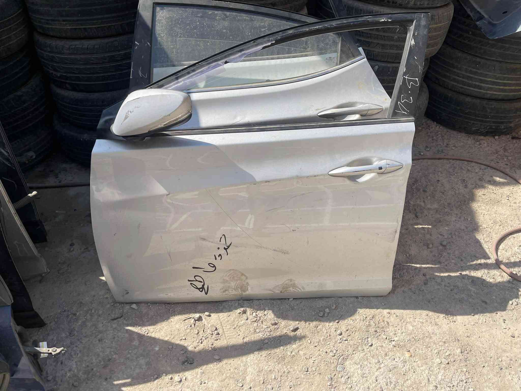 وجبه من البيبان والجاملغات للسياراة الكوريه
***********
