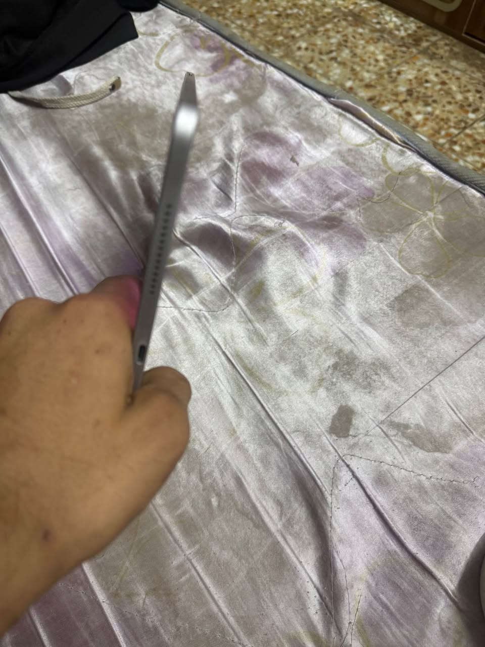 ايباد هونر باد ١٠ كامل هوه وملحقاته نضيف ١٠٠/١٠٠ استعمال للدراسه بس الشراي يراسلني مكاني بغداد البياع *********** بغداد, العراق

