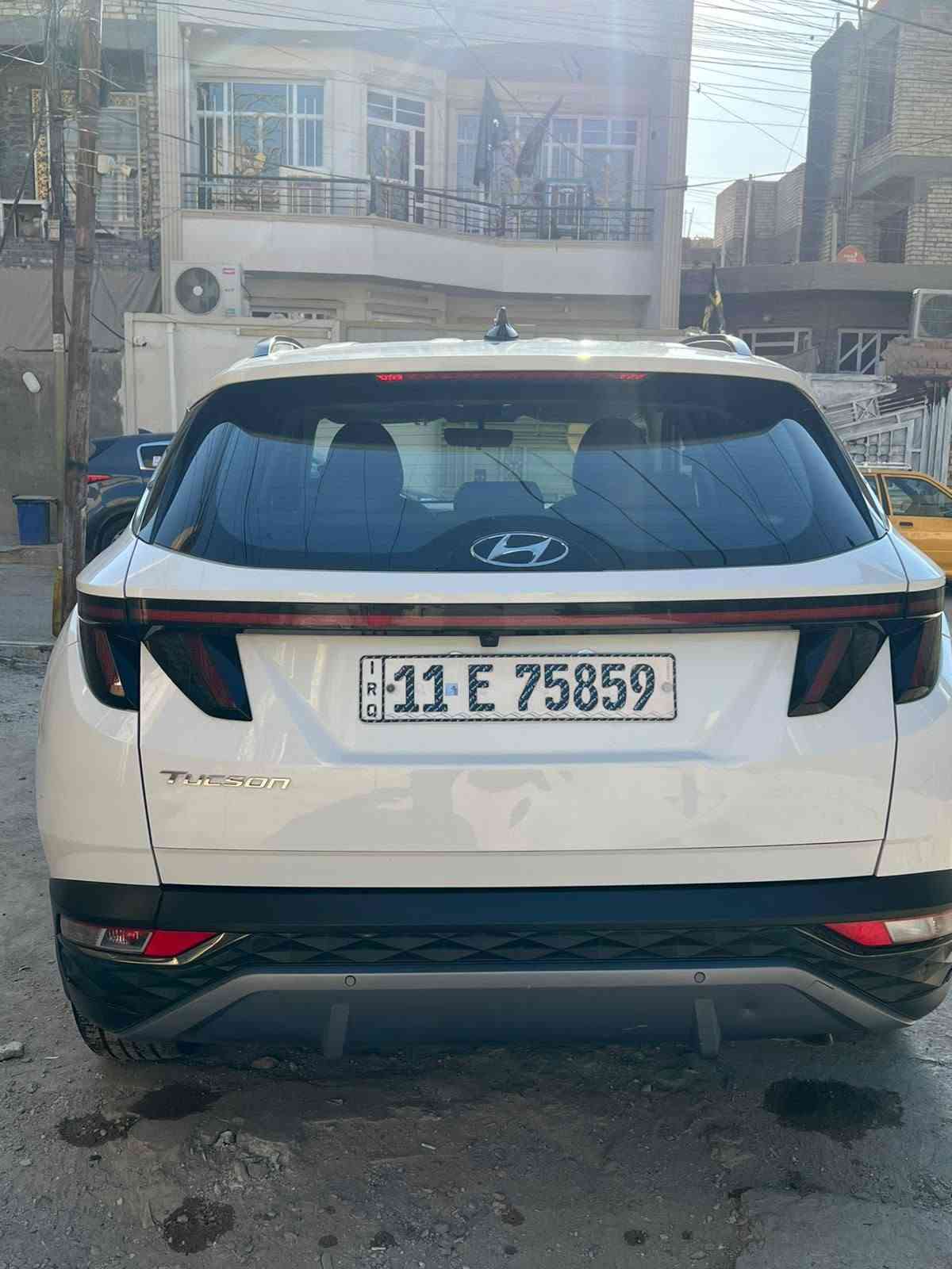 للبيع توسان 2022خليجي رقم جديد  بغداد بسمي
🔹 سنوية جديدة نافذه لغايه 2031 
هزه جديده 
🔹 ماشية فقط 57
🔹 مفتاحين
🔹 تشغيل عن بُعد

🔹 رادارات
🔹 كشنات كهربائية
🔹 كاميرا 360°
🔹 مراقبة النقاط العمياء بالكاميرا
🔹 تبريد شغال ثلج ❄️قطعتين
🔹 3 أوضاع قيادة:
• NORMAL
• SPORT
• ECO
🔹 حساسات أمامية وخلفية
🔹 محرك 2000 دوش المرغوب 
🔹 حمايه من الحوادث
💎حساسات كامله داير السياره
💎شاحن هاتف Wireless
💎نظام مانع الانزلاق
💎نظام نزول المنحدرات
ترايه مال زيرو خير من الله 

بيه جاملغ صبغ اثر شخوط بدون دواخل 
ورصعه بجنطه ولباب بجه يسار كلش بسيطات 
 

‼️السعر  182

📍مكان بغداد 

📞رقم ***********
