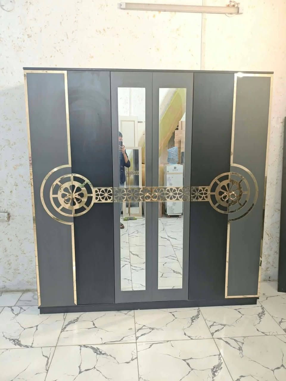 غرفة • ابواب • شد ونقل