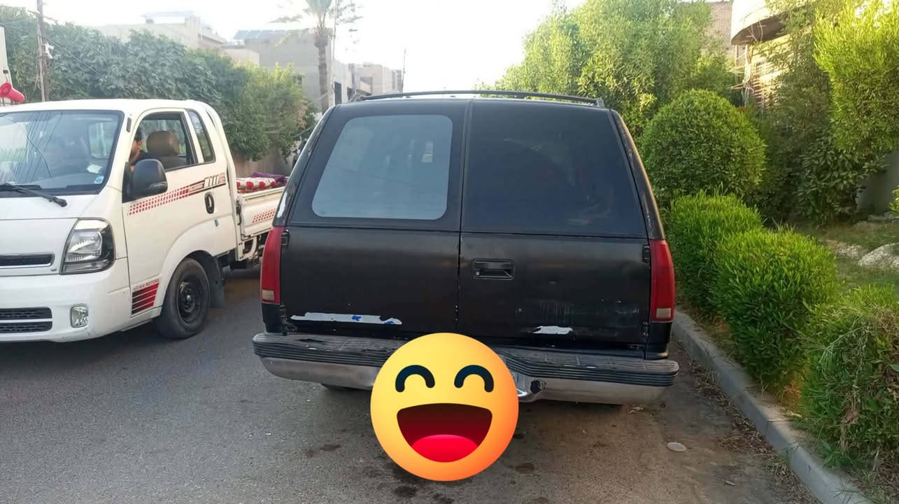 سوبر بان موديل ١٩٩٣
رقم نجف اصولي مراوس بسيارة ادوات 
سيارة بيها اعطال ميكانيكة سعر البيع ٣٨ 
***********
