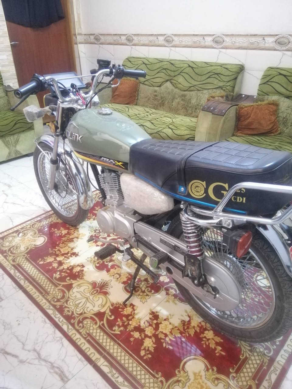 السلام عليكم تايكر سونك باب أول  للبيع دراجه 2025 جديده فول وكيل الدراجة برغي مابيها نقص نضافة أوراق كاملة مال وكيل وكيلها السلامي دراجه كفاله عامه وضع الشركة صار 4 أشهر من طالعه من الوكيل شراي يتواصل على الرقم *********** مكاني الديوانية المركز
