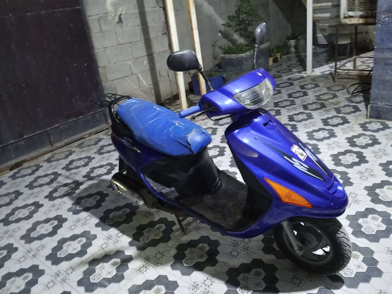 دراجه فورتي ياباني نضافه فول
السعر 650 بيها مجال بسيط
للاستفسار : ***********
