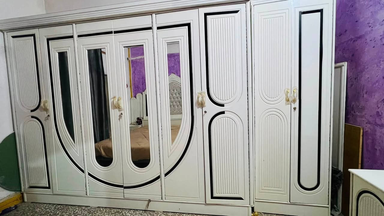 يالله السلام عليكم 
غرفة شغل عراقي 
شكل تركي 
للبيع بسعر مناسب 
تواصلو على واتساب 

***********
