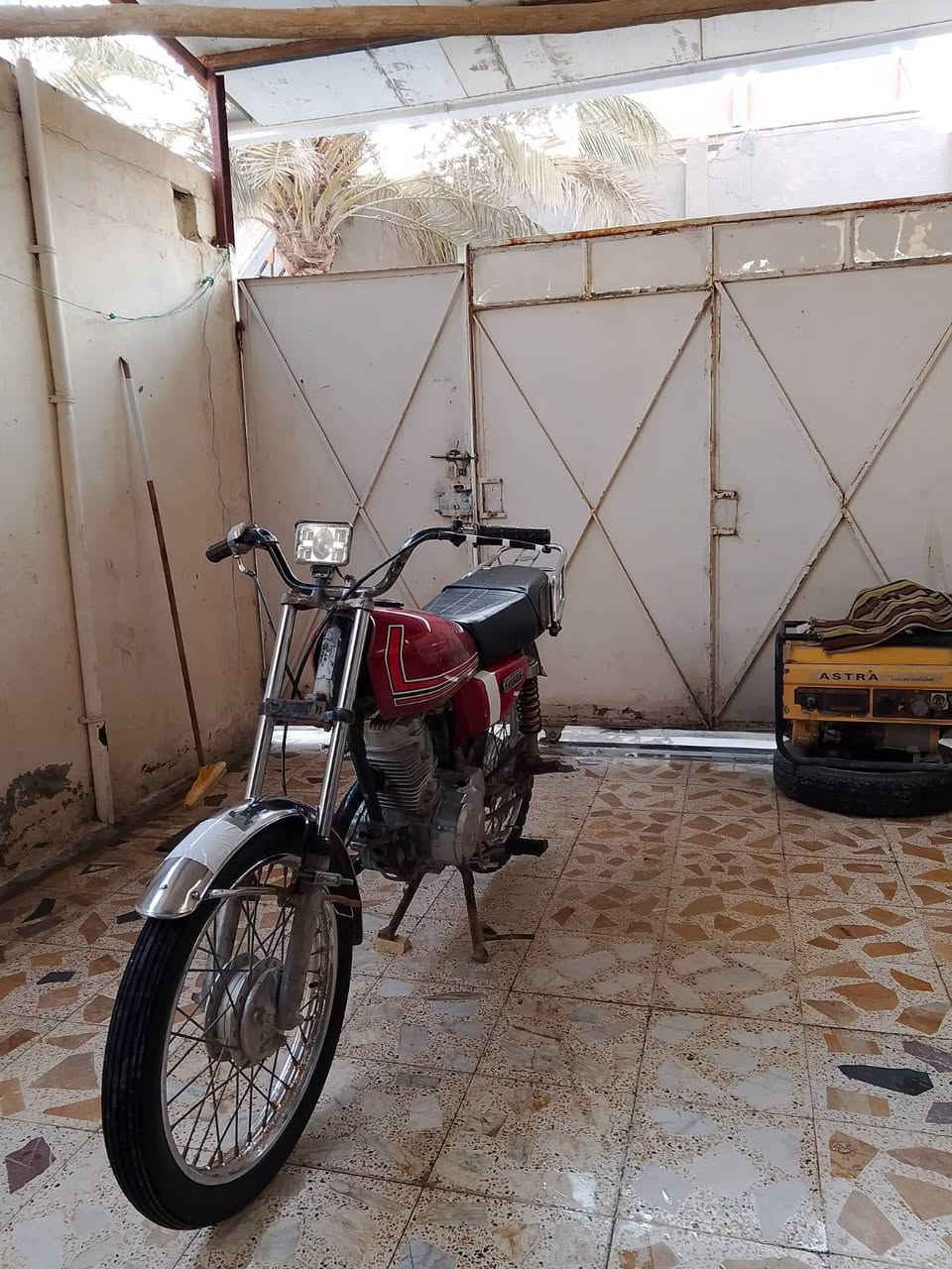 السلام عليكم دراجة نامة شلامجة
موديل 2019 لا صوت ولا دخان 
دراجة خير من الله مكاني صويرة حي العمال سعر 200
رقمي ***********
