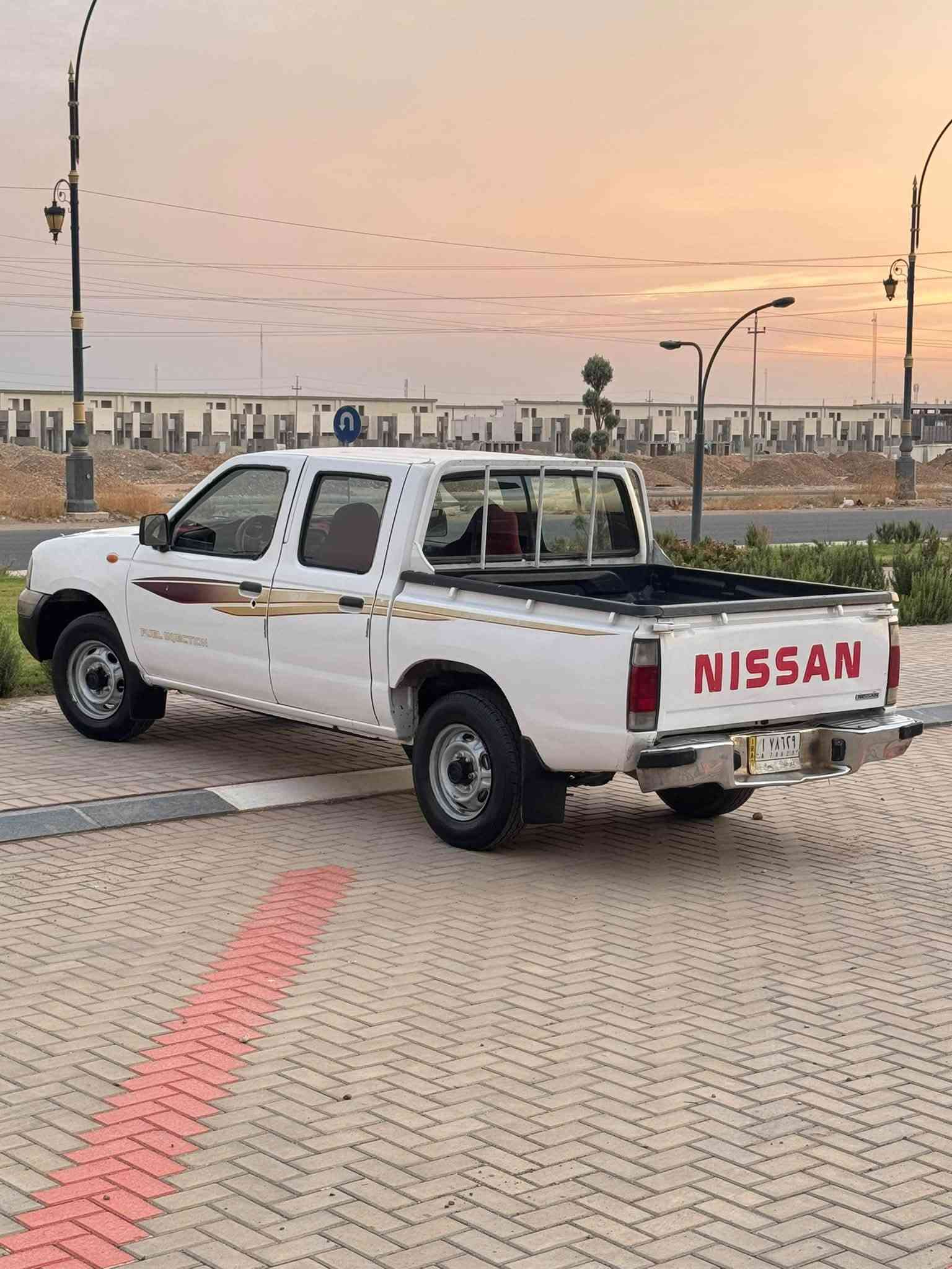 ته نها بـــــــــۆفـــــــرۆشـــــــــــتــــــــــــن
پيكاب نيسان مؤديل 1997 

پيشي گؤراوه به 2009 

ره قه م زيقاره و سه نه وي پلاستيكه به شه رتي ئه وه ليات

گير و مه كينه و ئه كسل و پاوه ر به شه رتي 100 فيته ر 

ناو سووره تا بليي مه زبوته و جايزه 

‏4تايه و ويلي لؤكي له ژيره 

سيعري 46گه لاو تؤزيك مجال

***********

