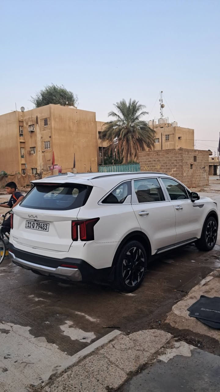 سورنتو ٢٠٢٤ • V6 ٣٥٠٠ • ٧ راكب