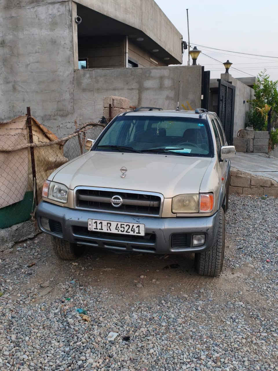 السلام عليكم نيسان بافندر 2003 سنويه لل 31 شرط گير محرك  كهربائية دفع رباعي بيها قطعه چامرلغ سكن الباقي كلير سياره جاهزها تبريد خير من الله ثلج السعر 90 وبيها مجال مكان السياره كركوك 
***********/***********
