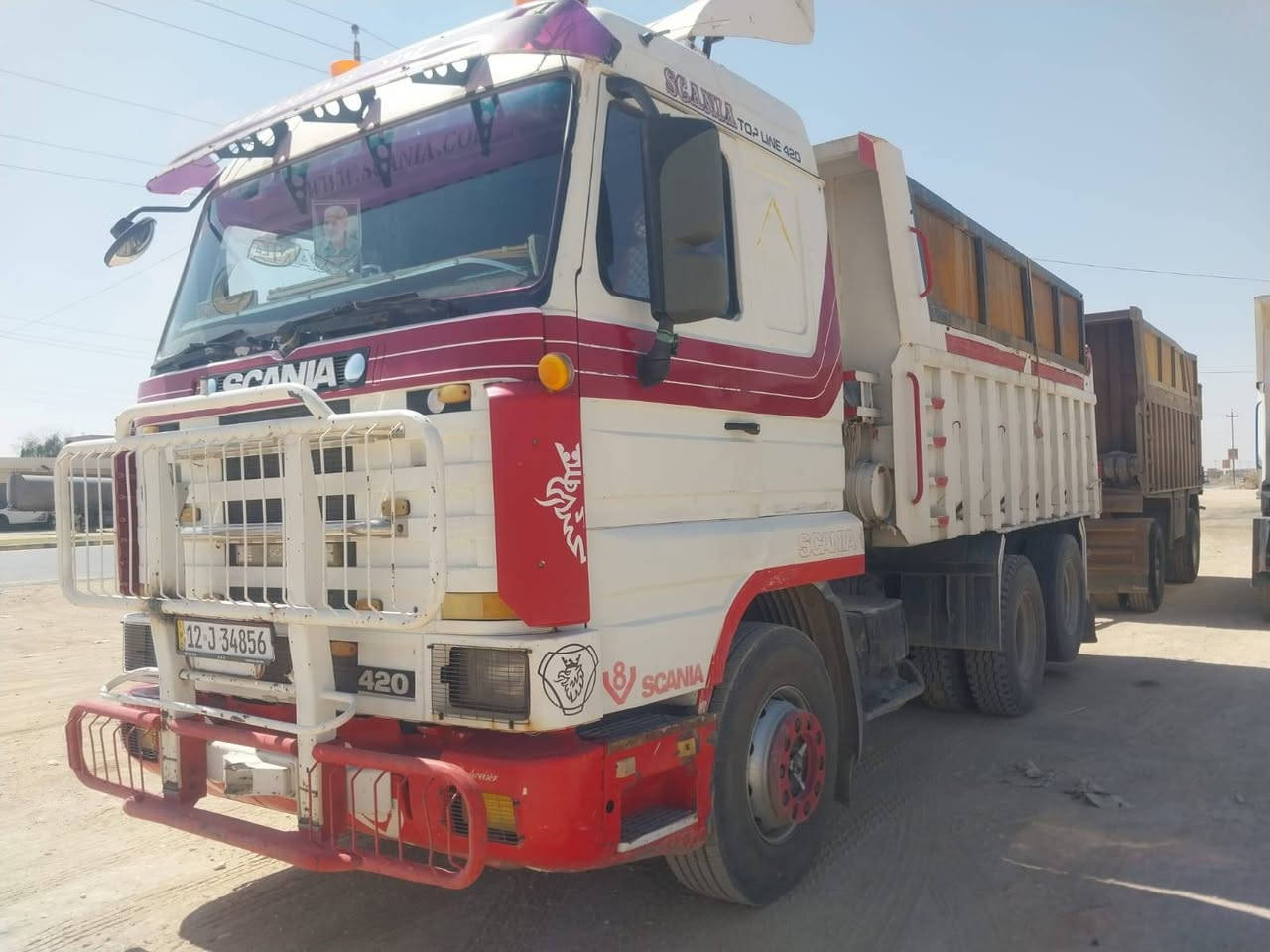 سيارة سكانيا قاطرة مقطورة للبيع
حجم ١٤٣  موديل ١٩٩١ مجموعة جوبلس سنكل بومة   للإستفسار 
*********** 
***********
