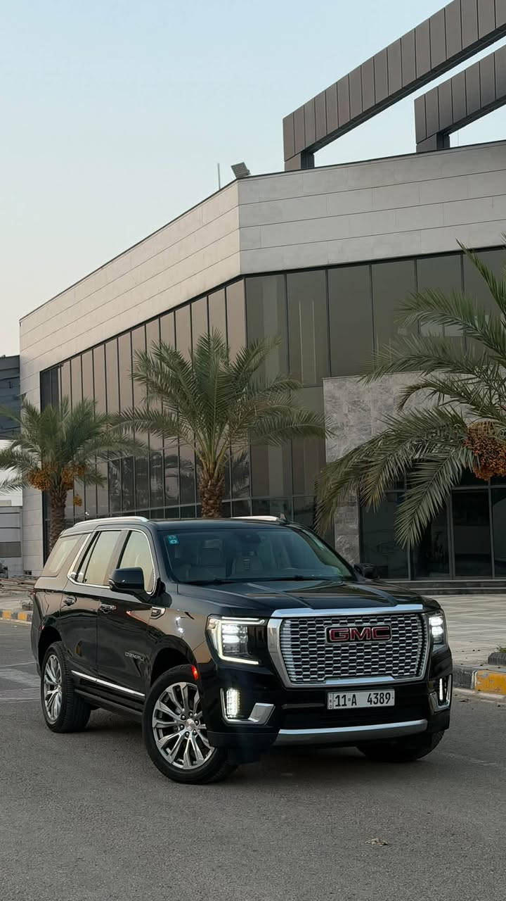 يوكون دينالي ٢٠٢٣
السعر 5 شدات و10 اوراق 
51 الف دولار وبيها مجال
بيها بارد ٤ اصابع بهلال الچاملغ عكس السايق و رصعتين صغار 
وكالة المنصور بعدها بالضمان ماشية 64.000 مواصفات الدينالي معروفة فتحة بانورامية دوسات كهرباء جكات كهرباء ٤ وضعيات قيادة رقم مميز اربع مراتب بغداد السيارة نظيفة جداً (محرك مبدل بالوكالة و بي ضمان 10 سنوات )
***********
